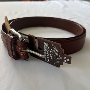 Stone Mountain Genuine Leather Women’s Brown Belt Size XL 42-44 NEW with Tag